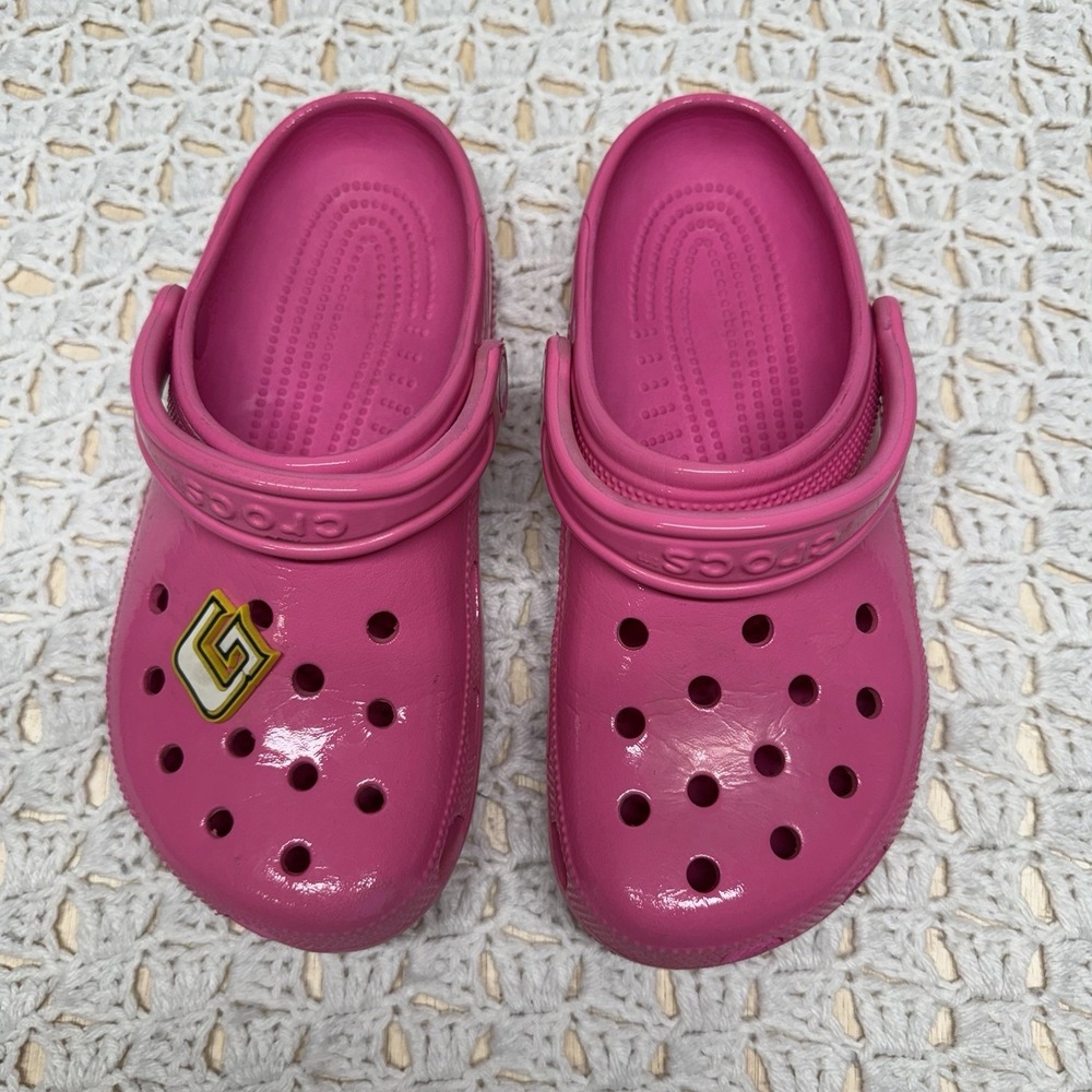 Crocs Clogs Slip On Sandals Men's Size 5 / Women Sz 7 Barbie Pink Adult Classic